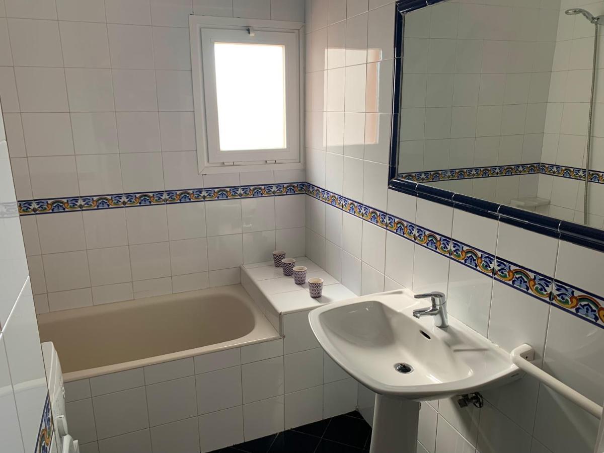 Apartamentos Rex Con 2 Camere Da Letto Es Pujols Exteriör bild