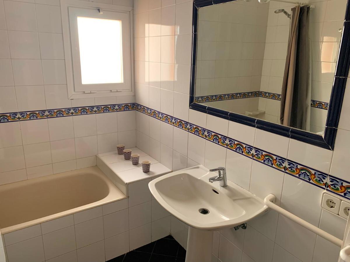 Apartamentos Rex Con 2 Camere Da Letto Es Pujols Exteriör bild