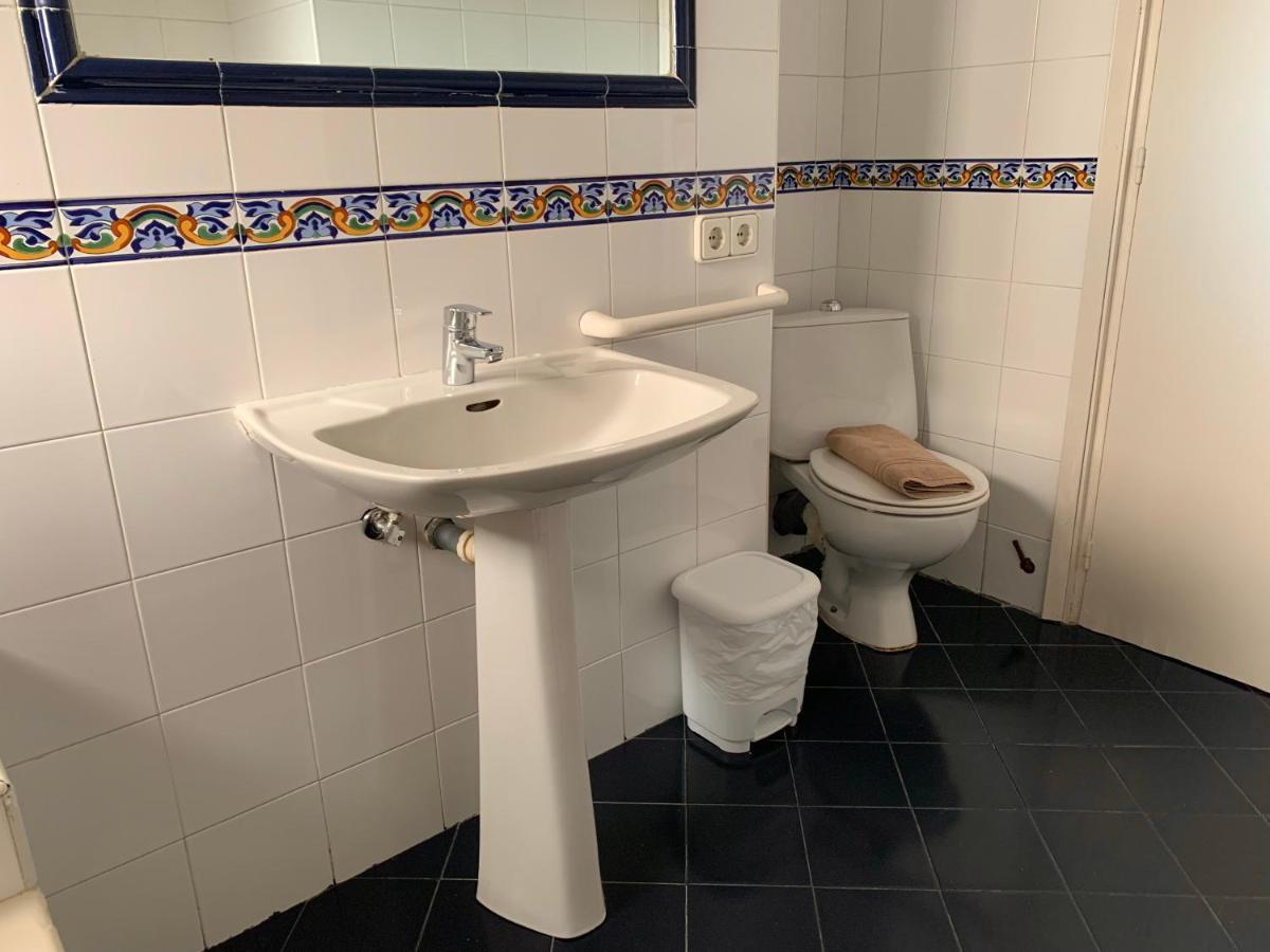 Apartamentos Rex Con 2 Camere Da Letto Es Pujols Exteriör bild